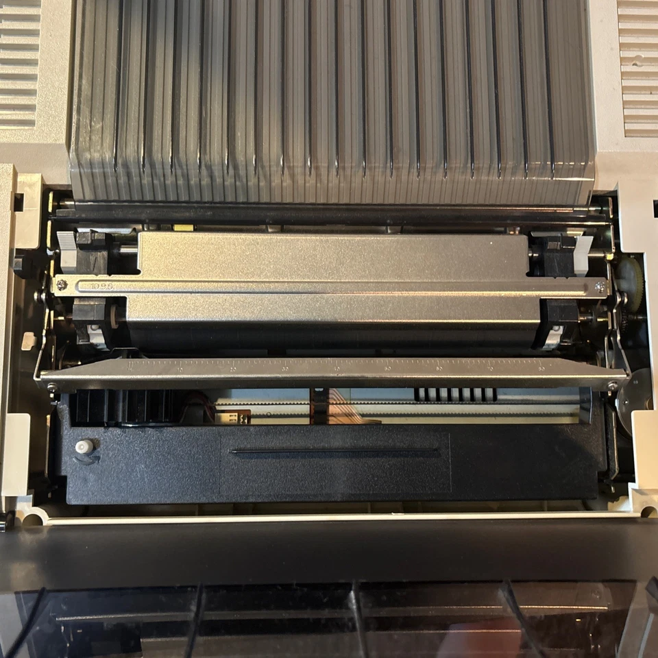 Epson FX-85 Dot Matrix Printer w/36 Pin To 25 Pin D-Sub Parallel Printer Cable - Image 4 of 4