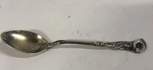 RARE REED AND BARTON STERLING SILVER FLORAL Demitasse SPOON