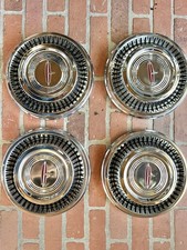 1963 1964 Oldsmobile 88 98 Dog Dish Center Hubcap Olds For 14 Set 4 Xlnt Cond