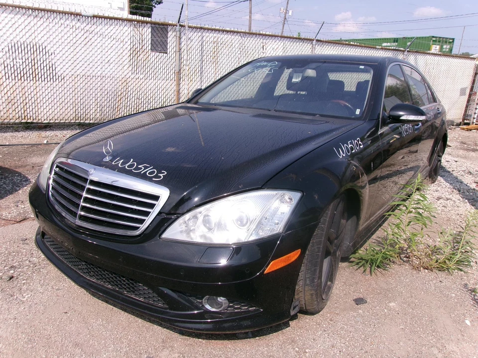 Cilindro maestro de freno usado se adapta a: Mercedes-benz Mercedes clase s 216 2008 tipo CL Foto 2 de 4