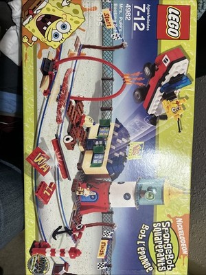 Lego Set  4982 Nickelodeon SpongeBob SquarePants  Mrs Puff Boating School