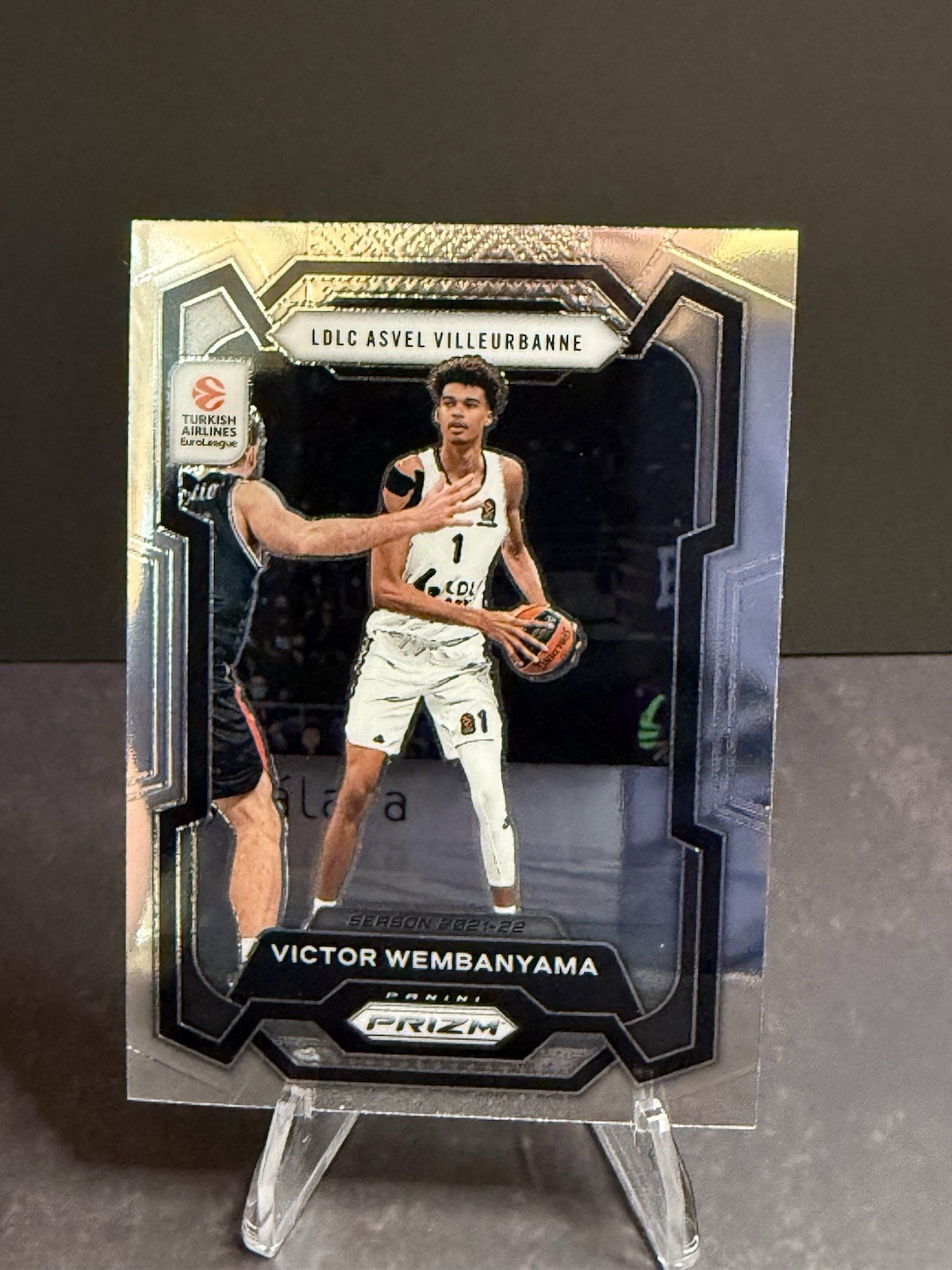 2023-24 Panini Prizm Turkish Airlines EuroLeague - Victor Wembanyama #11 (RC)