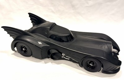 Jada 12  BATMOBILE 1989 Style 2.4GHz RC Car Turbo USB Charge No Remote Control