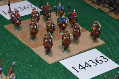 15mm Mittelalter / Perser - Licht 12 Figuren - Höhle (144363)