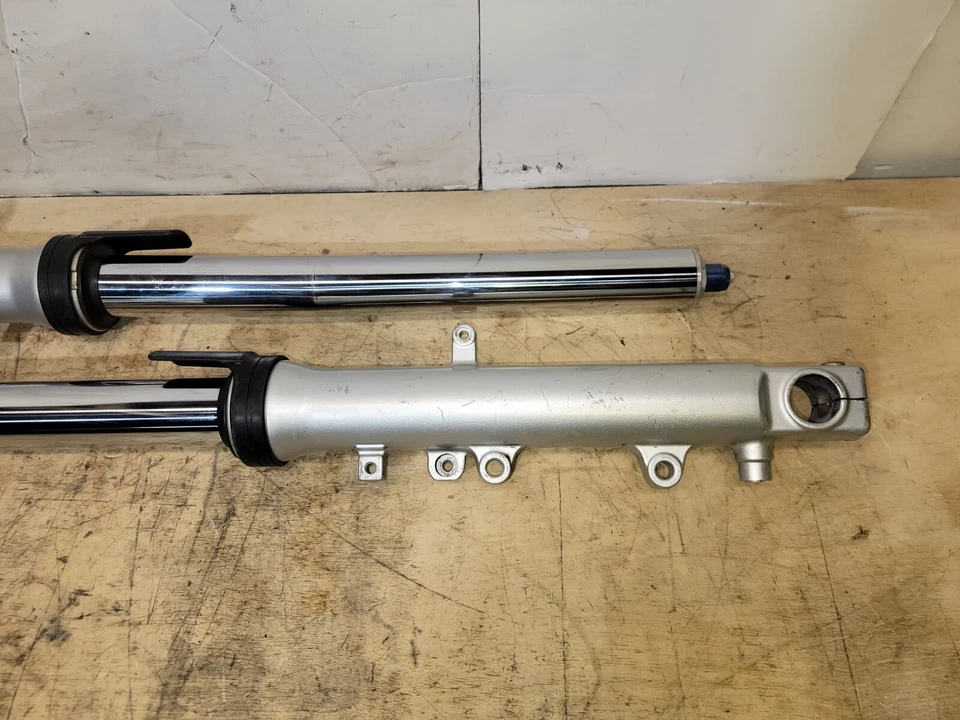 99-02 YAMAHA YZF R6 YZFR6 OEM RIGHT LEFT FRONT SUSPENSION FORKS SMALL BEND - Image 4 of 4