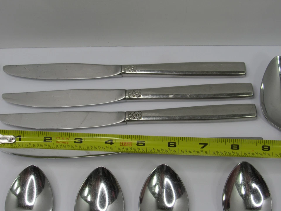 18 peças. Talheres de aço inoxidável vintage Oneida Ltd 1881 Rogers Melissa colheres garfos excelente estado usado - Imagem 4 de 4