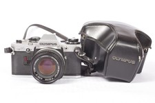 Olympus OM-10 35mm Film SLR Camera w/ 50mm f/1.8 F.Zuiko Lens TESTED/WORKS