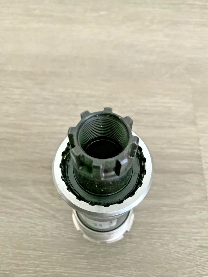 SHIMANO BOTTOM BRACKET OCTALINK VOL-2 ITALIAN 70-118 MM NEW - Image 3 of 3