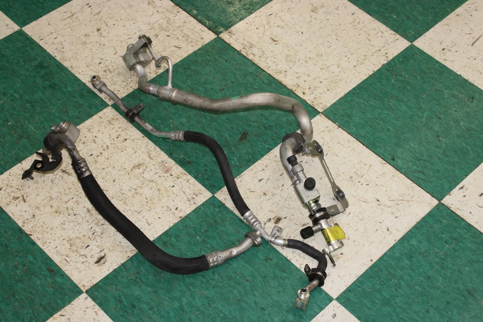 Maserati Ghibli S 2014-2021 Ac hoses Set