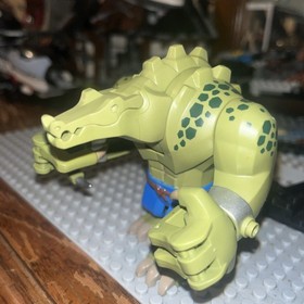 Authentic Lego Killer Croc Big Fig - Batman Movie - Incomplete