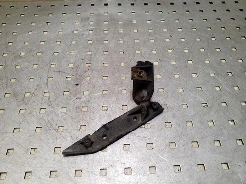 BMW 3 Touring E91 Stoßstangenhalter vorne rechts 7136828 7058448 3.00 26070593