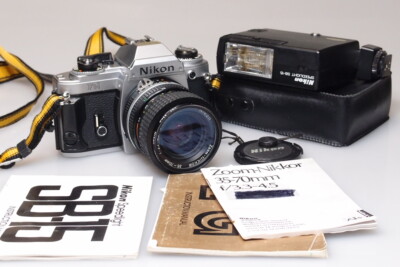 NIKON FG 35mm SLR CAMERA W/NIKKOR 35-70mm 3.3-4.5 ZOOM LENS & SB