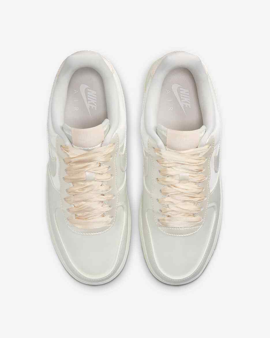 Nike WMNS Air Force 1 '07 LV8 