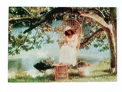 Vivien Green, Frau auf der Schaukel, Foto-AK, ungelaufen, 1979