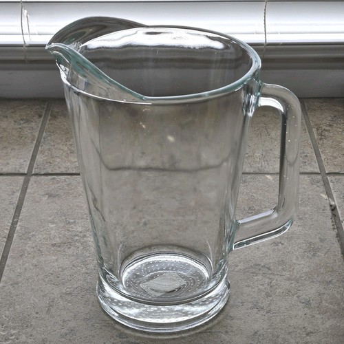 LIBBEY Water Tea Beer Clear Glass Pitcher #5260 Easy Pour Flared Lip 60 oz NEW - Picture 7 of 14