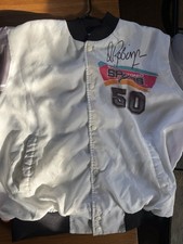 San Antonio Spurs Collecting and Fan Guide 17