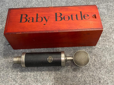 Blue Microphones Baby Bottle Studio Condenser Microphone Cardioid Vocal Wood Box