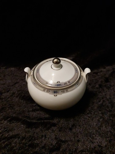 Wedgwood Amherst Zuckerdose in Top-Zustand - Bild 2 von 6