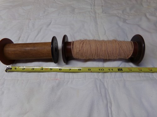 2 Vintage Wooden Textile Spool Wood Red Old - Picture 6 of 6