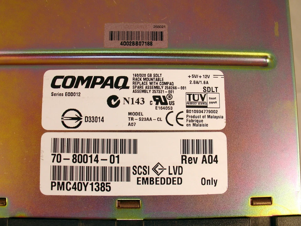 Compaq TRS23AACL SDLT 320GB Int SCSI Tape Drive - Image 3 of 4