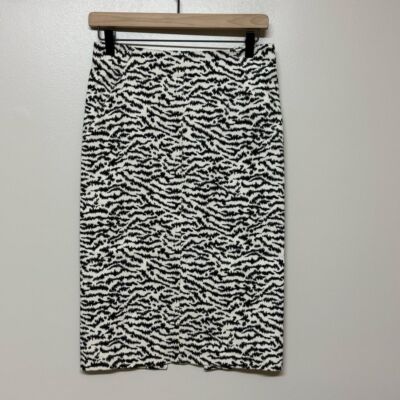 Veronica Beard Tiger Print Seamed Pencil Skirt Black White sz 4 Luxury Career