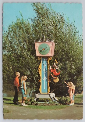 1964 Postcard Storybook Gardens Wisconsin Dells WI Hickory Dickory Dock!