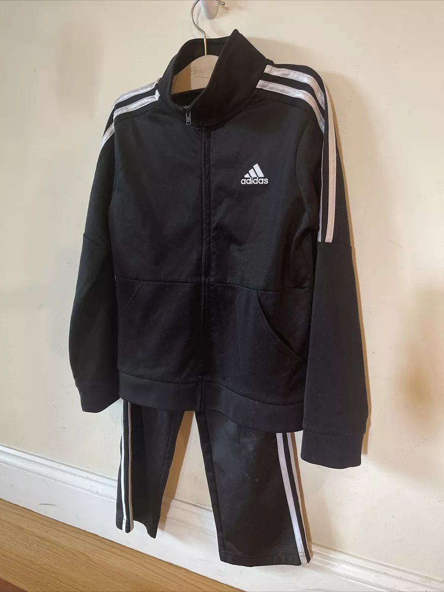 Adidas sweatsuit hotsell set