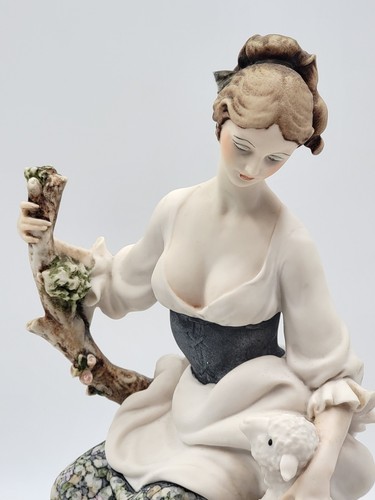 Rare Giuseppe Armani Capodimonte 1982 Shepherdess with Sheep 13" Sculpture - 第 8/15 張圖片