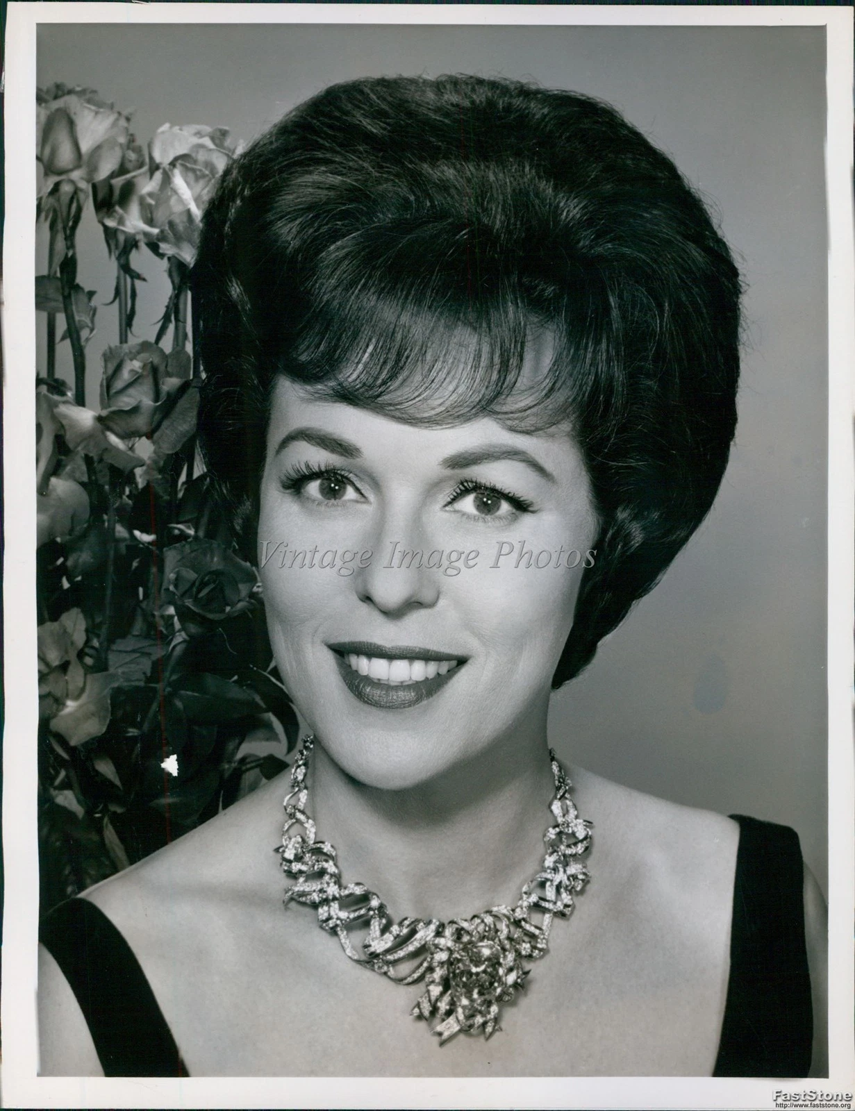 1963 Bess Myerson Tournament Roses Parade Pageant Model Actress Tv Photo 7x9 - Picture 1 of 2