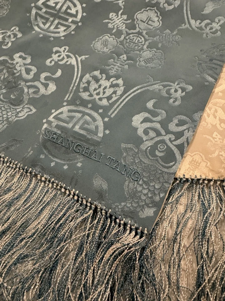 Bufanda de seda de diseñador Shanghai Tang Foto 4 de 4