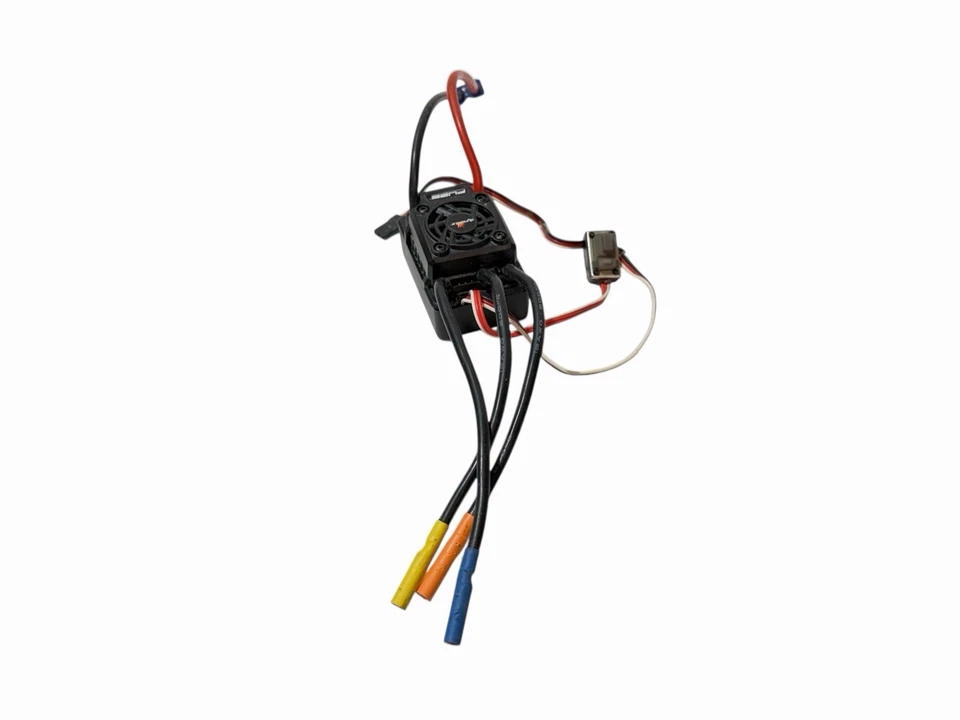 Dynamite DYN4955 Fuze 130A Sensorless BL Waterproof ESC 4WD SCT 1/8 Ec3 Connect - Image 3 of 4