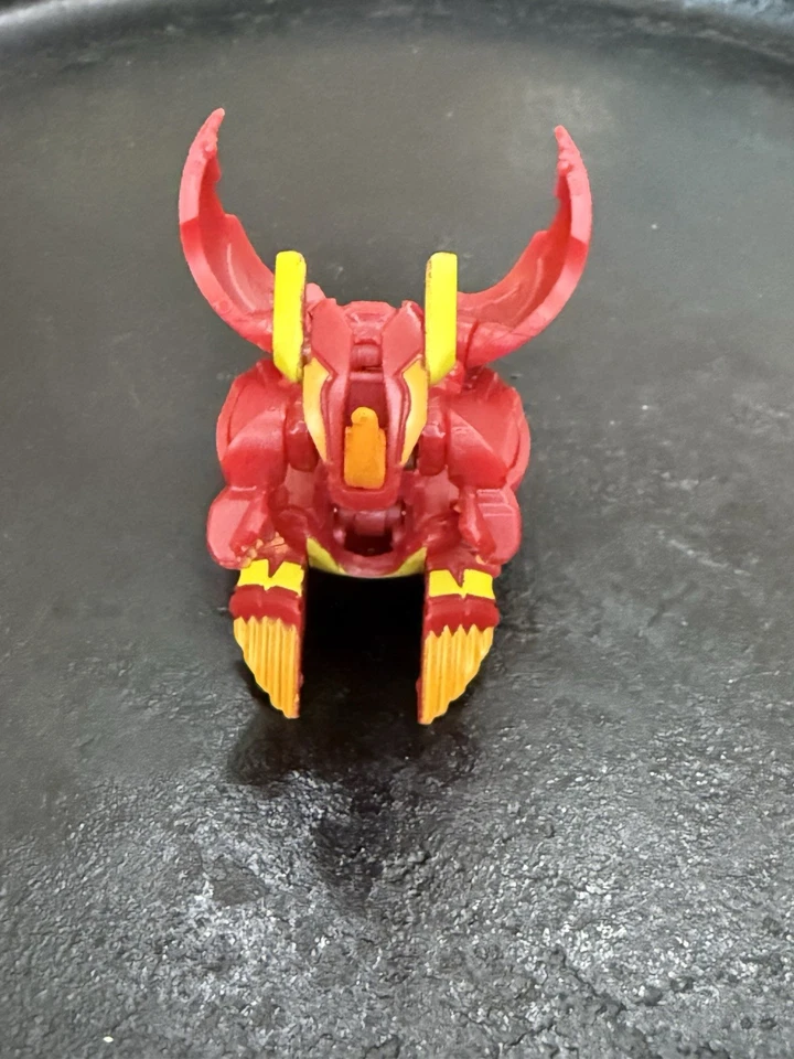 Bakugan Helix Dragonoid Red Pyrus DNA Gundalian Invaders 750G - Imagem 2 de 4