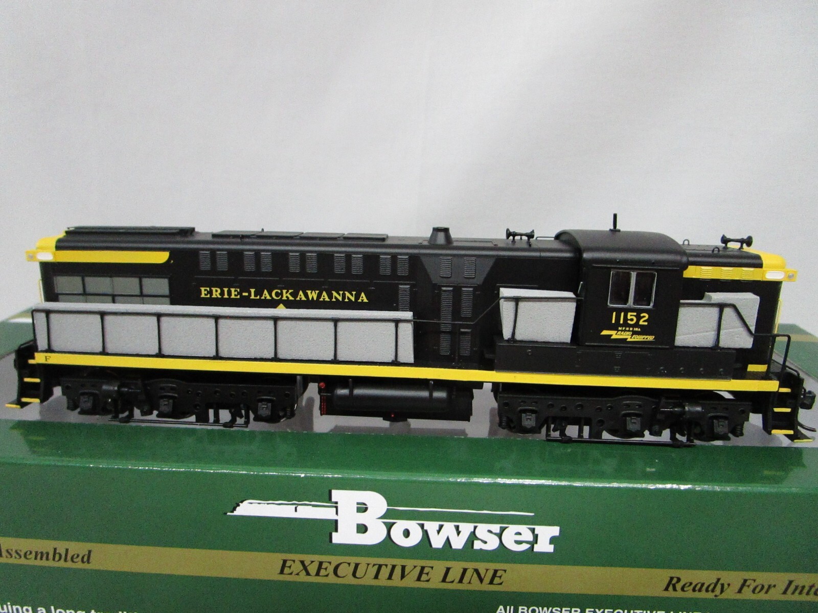 Bowser HO Scale Erie Lackawanna DRS661500 Diesel NOS DCC