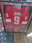 Gordie Howe Autographed Signed Framed Detroit Red Wings Jersey Psa/dna Certified