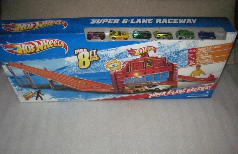 Hot wheels hotsell factory raceway playset