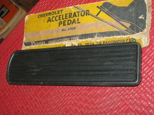 New 1935-1939 Chevrolet Master, Sedan Delivery Accelerator Pedal, USA! - Picture 3 of 3