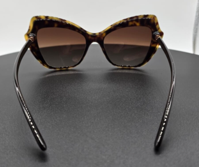Gently used genuine Dolce & Gabbana sunglasses w/tortise shell pattern Vtg Dolce And Gabbana Sunglasses Tortoise Shell Glasses  main image 4
