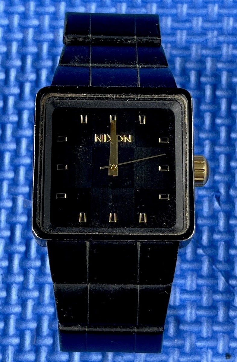 Nixonメンズウォッチ ゴールド/ネイビー Sentry Leather Watch | Blue / Brown | Men's Leather – Nixon US