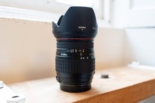 SIGMA 28-300mm F3.5-6.3 MACRO Lens for CANON (Superb Condition)