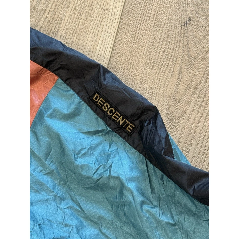 Vintage Descente Rare Ski Jacket Men’s Size Large Cyber Y2K Windbreaker Golf 90s - Image 3 of 4
