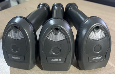 3 MOTOROLA SYMBOL LI4278 BARCODE SCANNER W 2 DOCKS