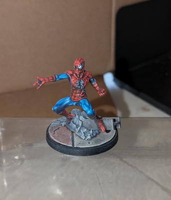 Marvel Crisis Protocol  Spider Man Peter Parker bemalt mit Profile