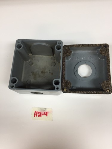 SQUARE D CLASS 9001 600V DIE CAST ALUMINUM HEAVY DUTY ENCLOSURE TYPE KY-1 SER A. - 第 4/5 張圖片