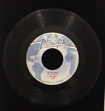 THE HAWK JERRY LEE LEWIS  IN THE MOOD / WHEN IT RAINS 45 RPM PHILLIPS RECORDS VG