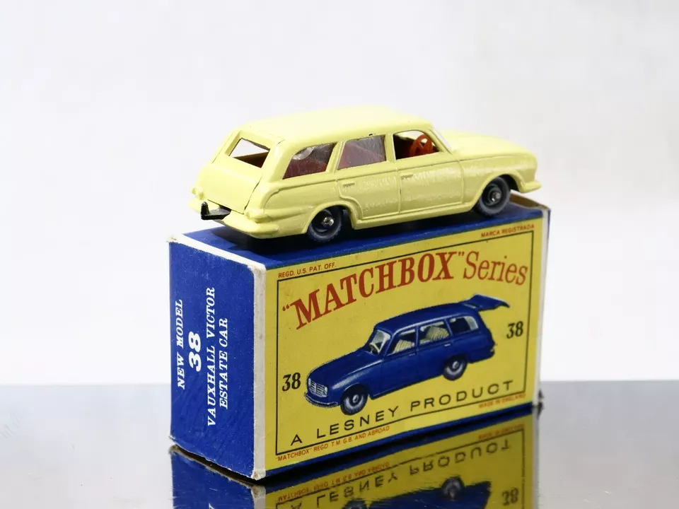Matchbox Serie Nr. 38 Vauxhall Victor Kombi Neu In Der Box - Bild 4 von 4