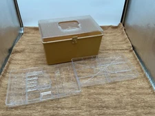 Vintage Wilson Wil-hold Retro Harvest Gold Plastic Sewing/Storage Box w/2 Trays