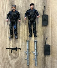 Lot Of 2 Vintage 1981 DC Comics Remco SGT ROCK The Bad Guys SHARK w/Weapons