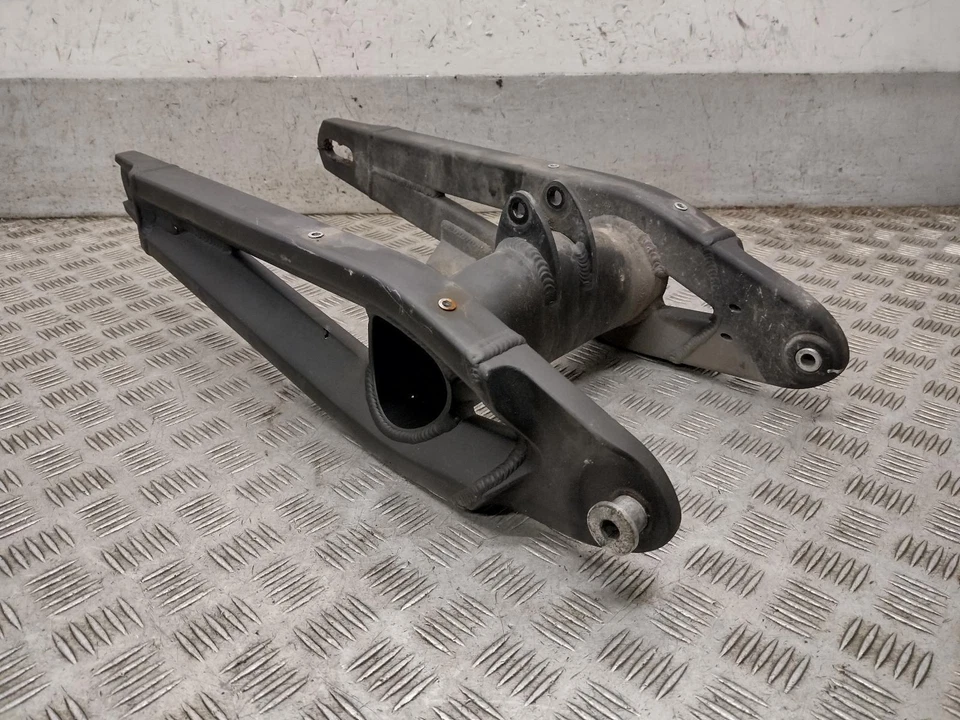 ZERO FXS ZF 2017 brazo oscilante trasero Foto 4 de 4