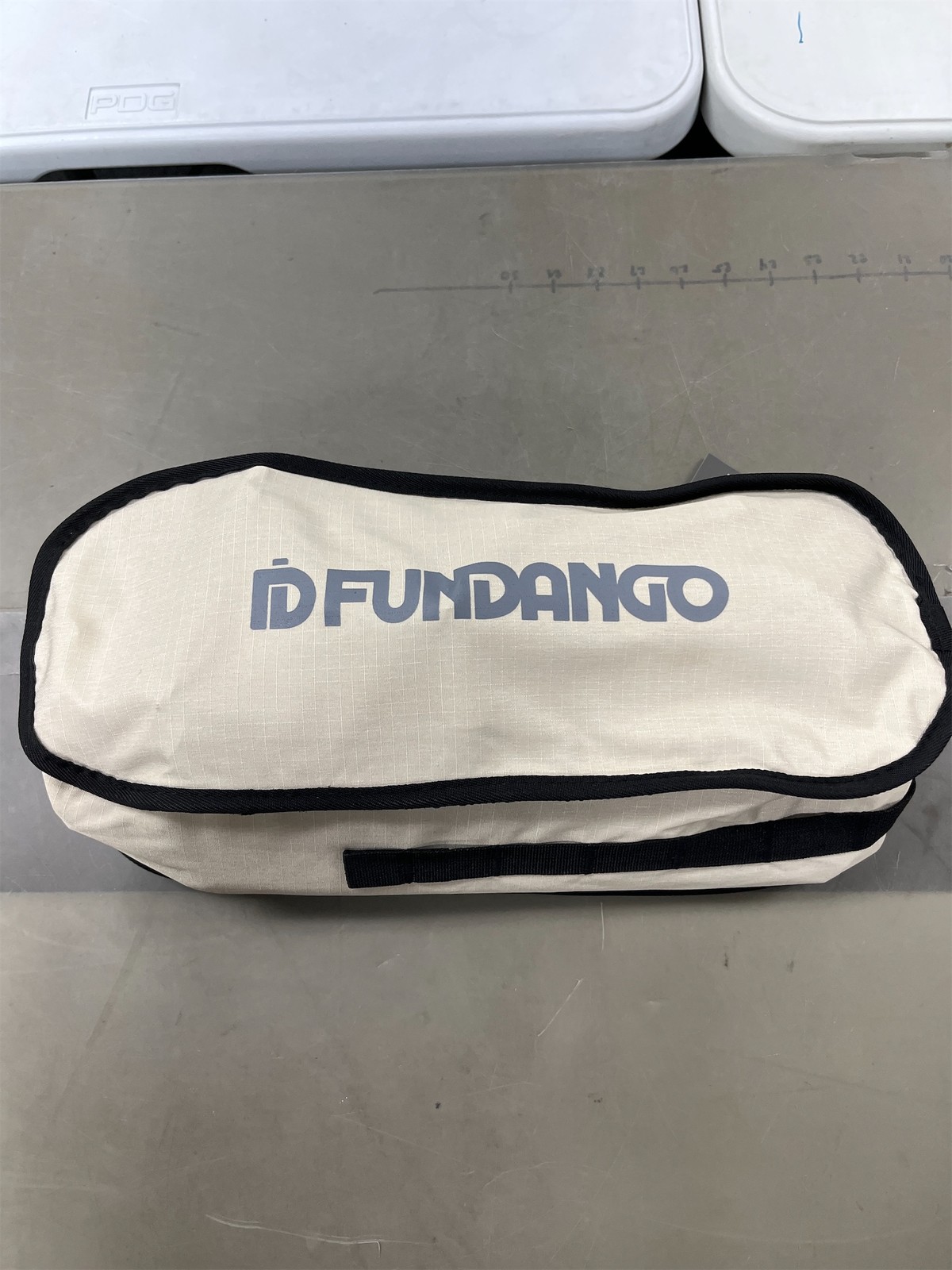 Lettino Fundango Ylang L in ottime condizioni