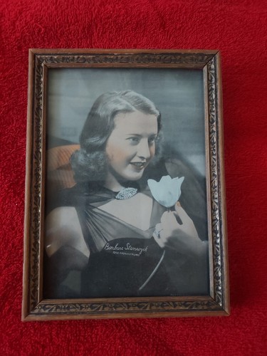 Barbara Stanwyck RKO Radiopictures GlamourShot Bianco Rosa!